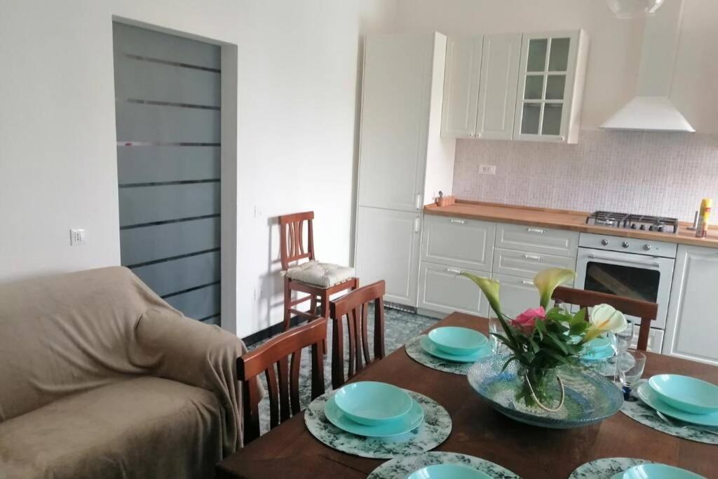 La Villetta Di Zio Claudio A Vada - 6 Posti Letto Εξωτερικό φωτογραφία